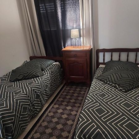 Appartement meublé avec deux chambres Moulins  Esterno foto