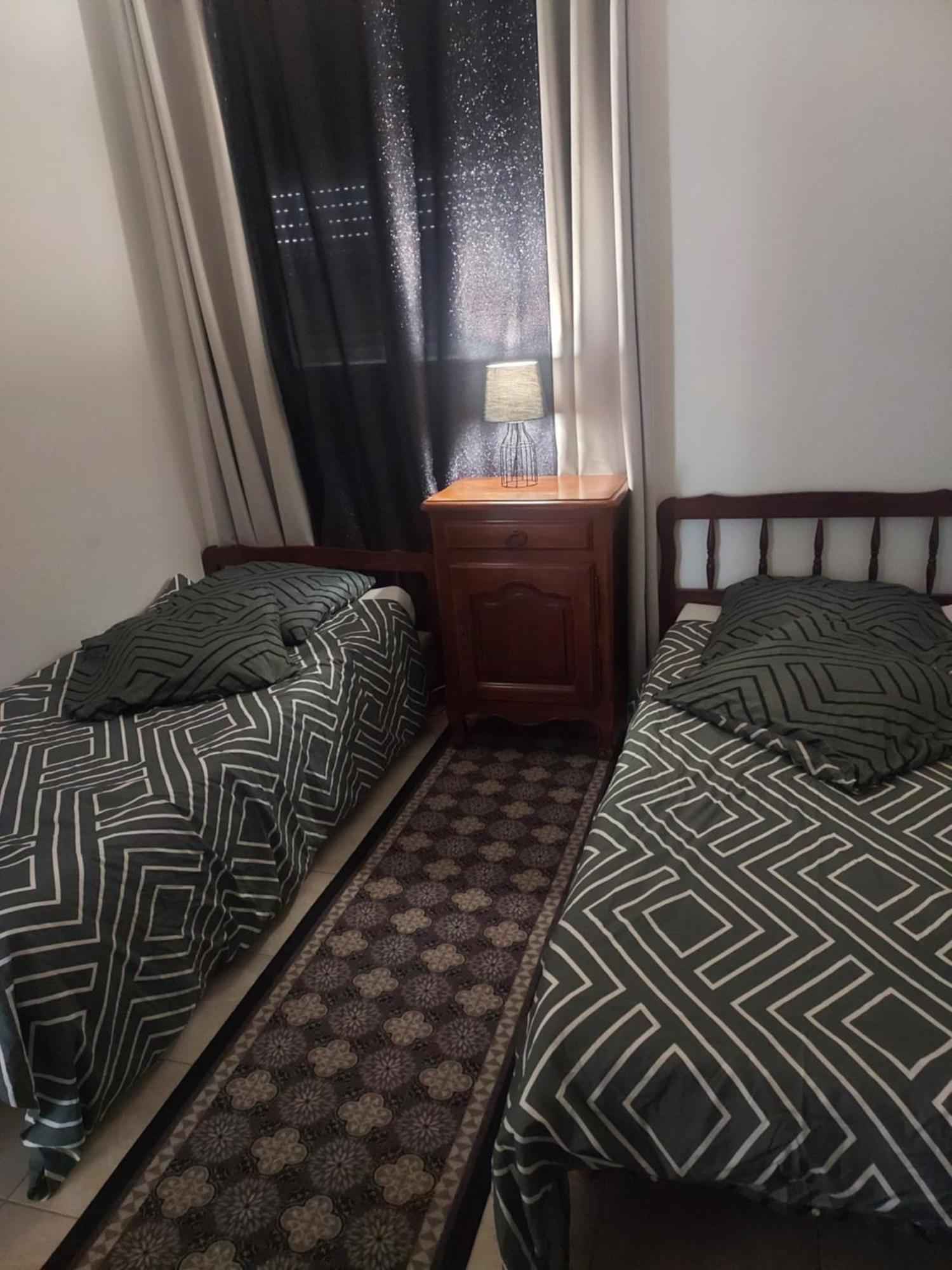 Appartement meublé avec deux chambres Moulins  Esterno foto